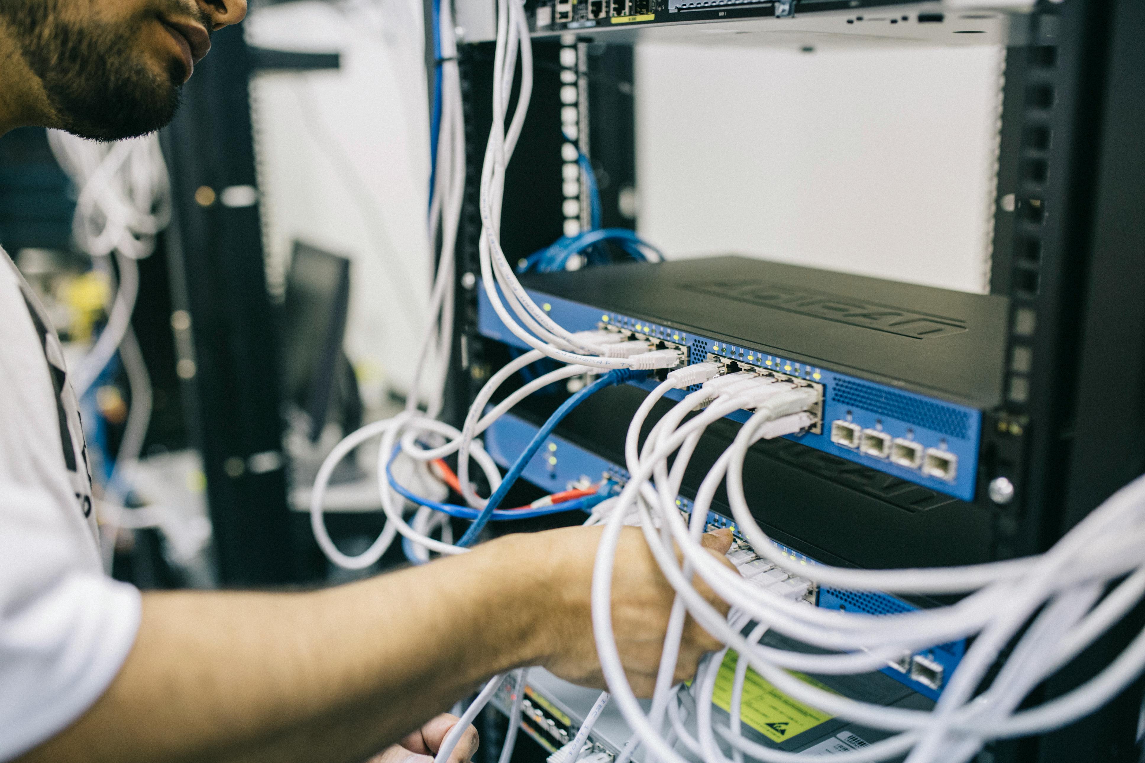 Technicien IT Cares — dépannage informatique à Saint-Jérôme