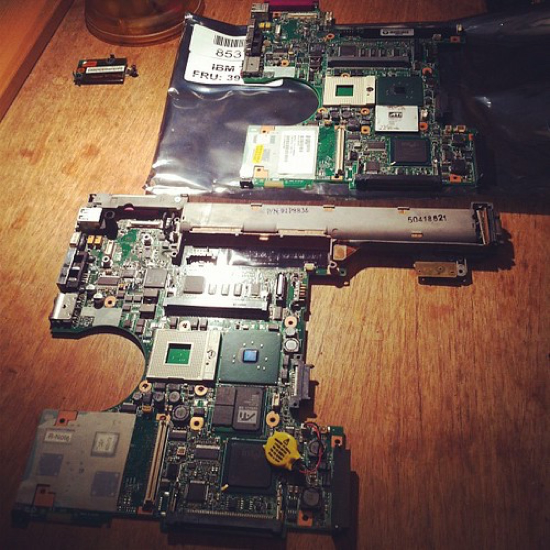 Remplacement disque dur Thinkpad — IT Cares Montréal