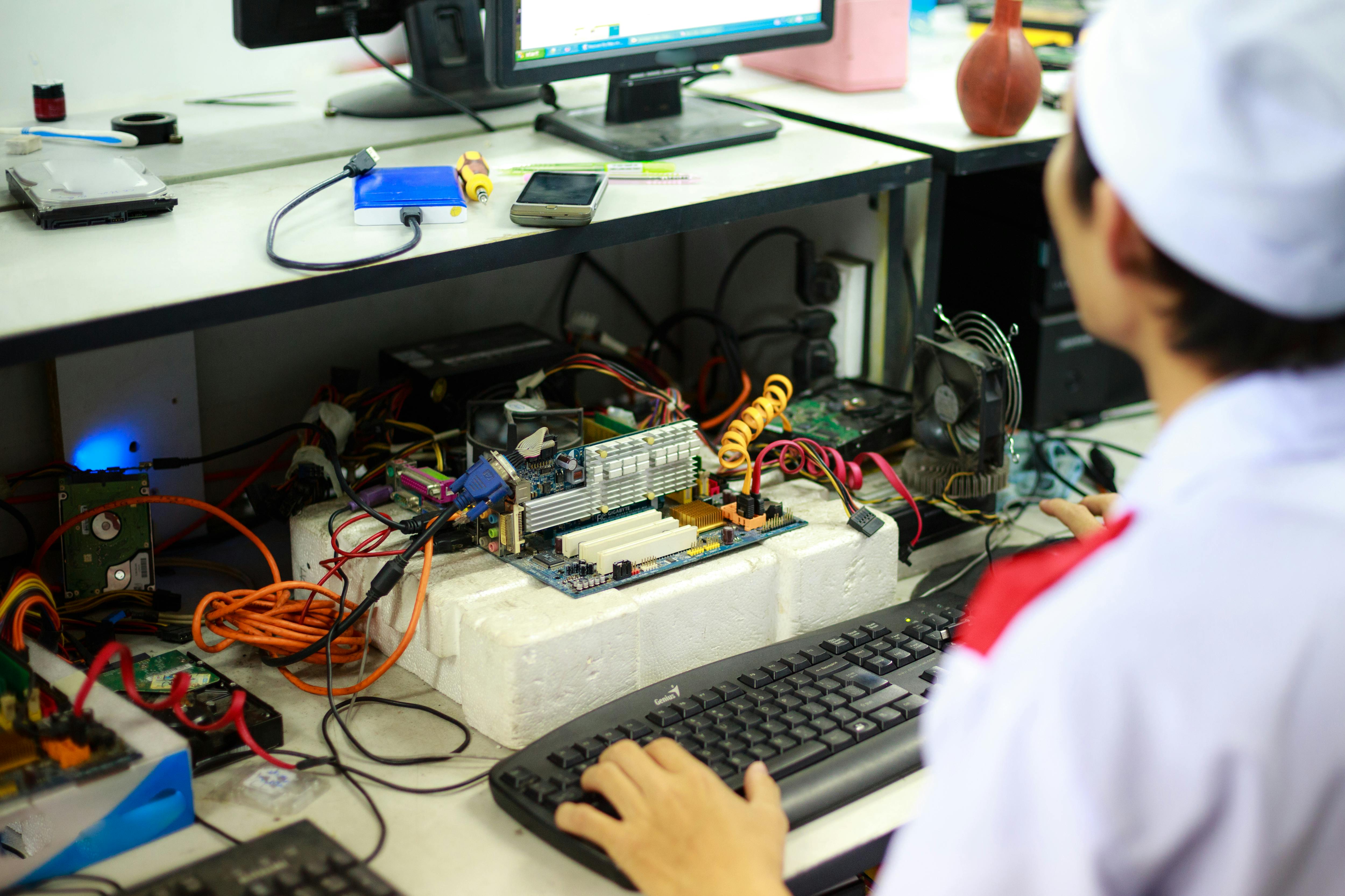 Technicien IT Cares — dépannage informatique à Laval
